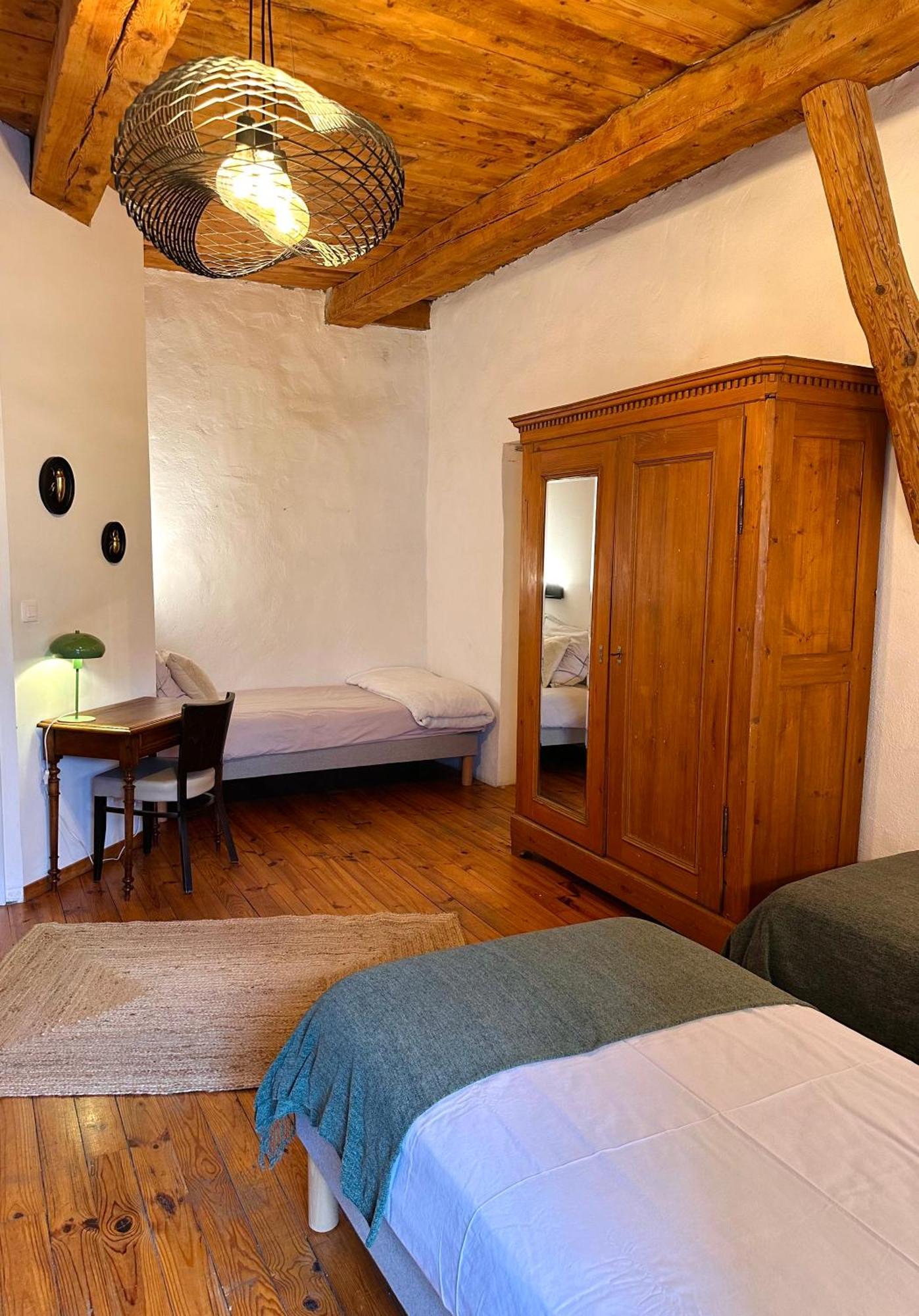 Auberge Le Glacier Bleu Mont Dauphin Ruang foto